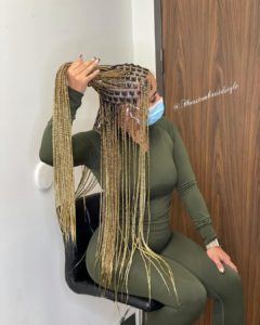 20 Trending Knotless Braids Styles for 2024: Every Size, With Pictures ...