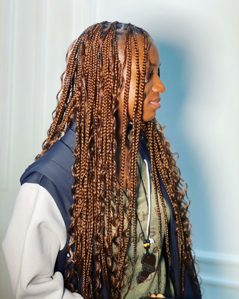Image of Brown Knotless Braids With Curls in the style of Braids With Curls