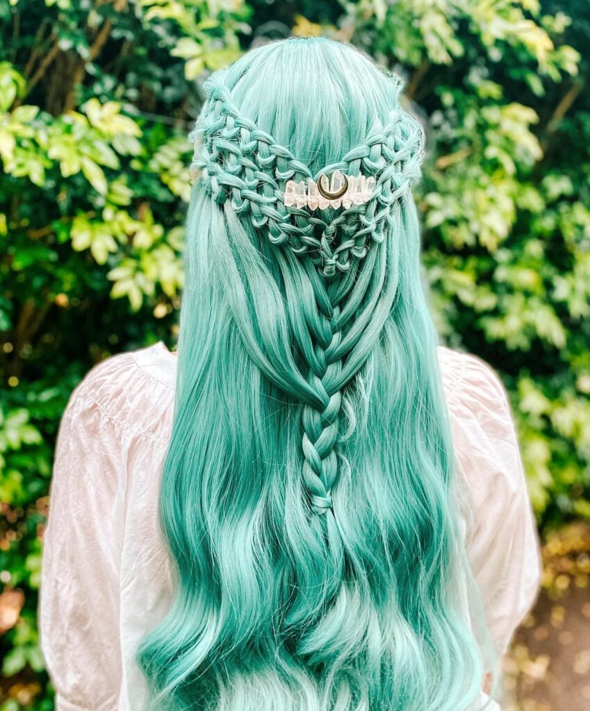 Image of Mermaid Loop Braid in the style of loop braids