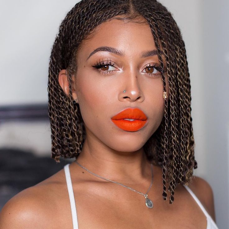 Image of Senegalese Twist Bob in the style of Senegalese Twists